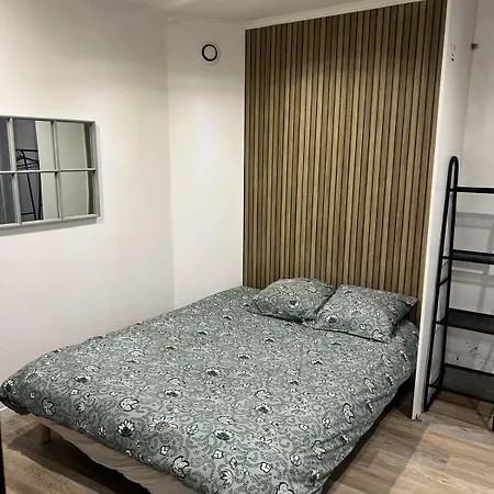 Charmant Studio Mantes-La-Jolie Апартаменты