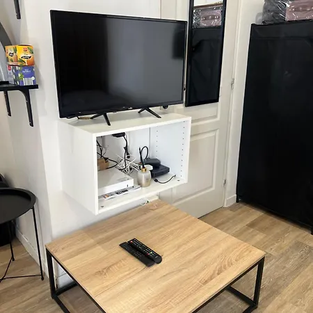 Charmant Studio Mantes-La-Jolie